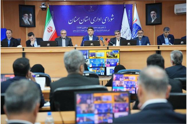 وزیر ارتباطات در شورای اداری استان سمنان: فناوری یکی از پایه‌های اقتدار جمهوری اسلامی ایران است/نگاه به فضای مجازی باید از